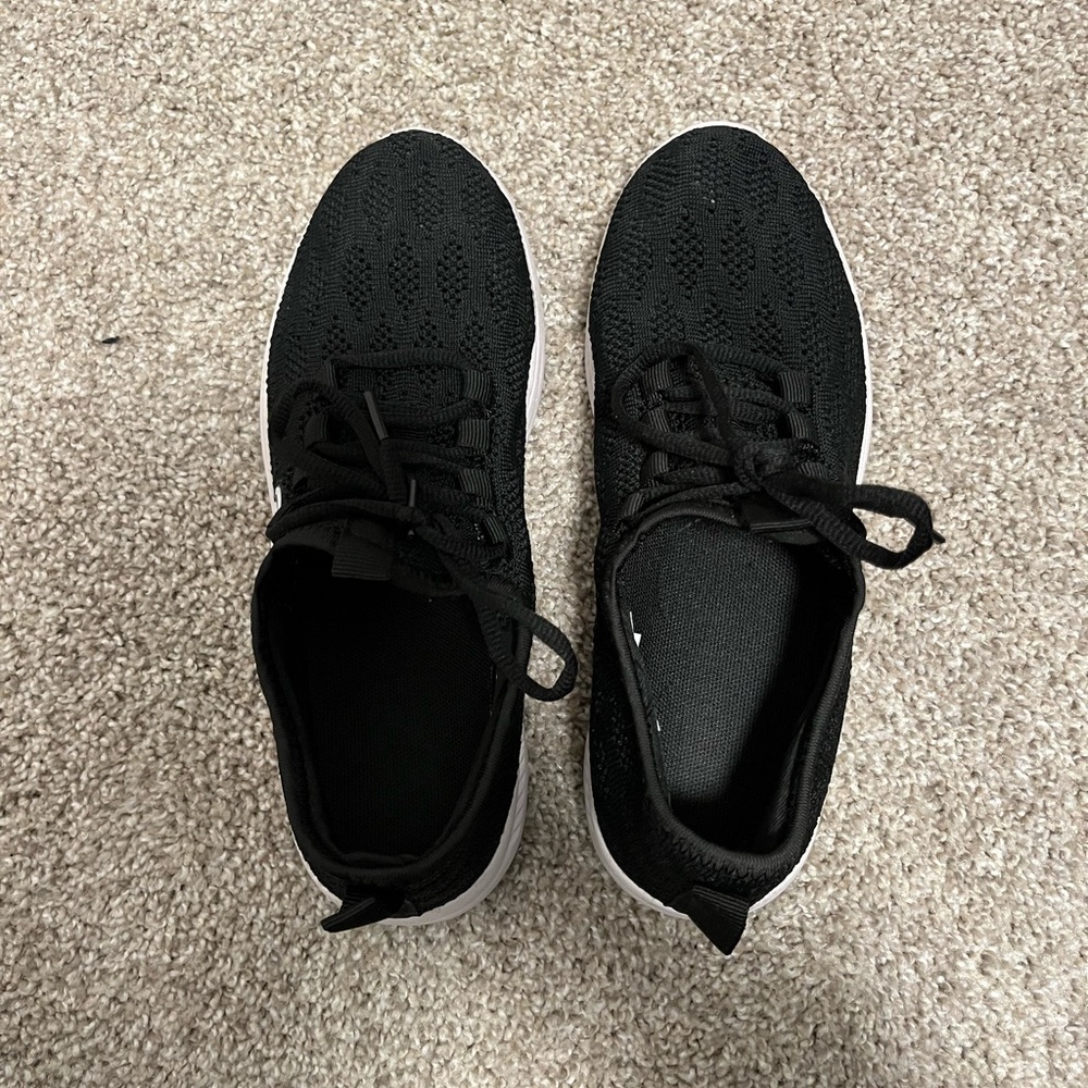 elite bowling shoes